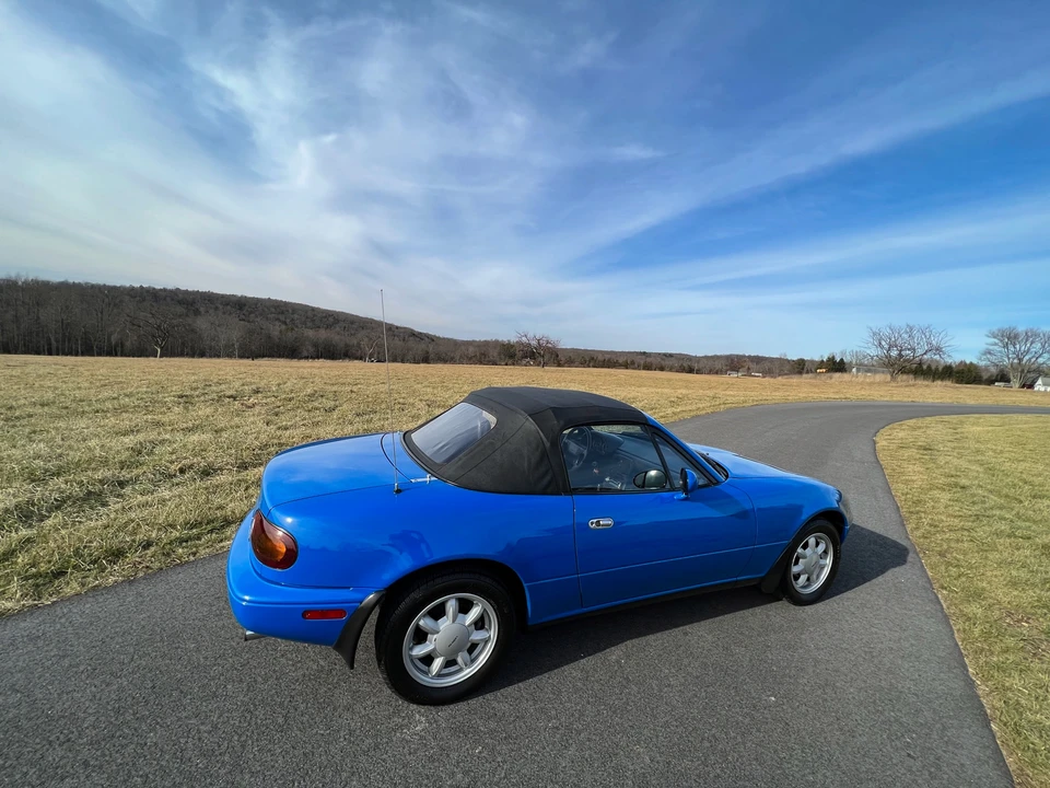 1991 Mazda NA MX-5 Miata - Image 19 of 31