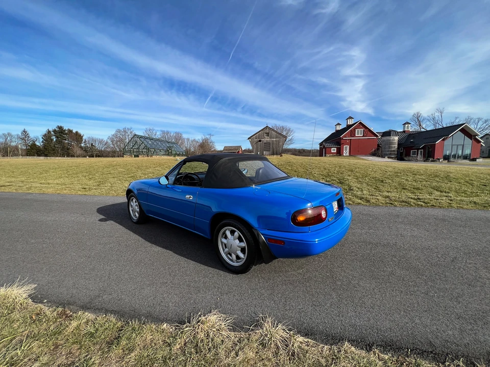 1991 Mazda NA MX-5 Miata - Image 24 of 31