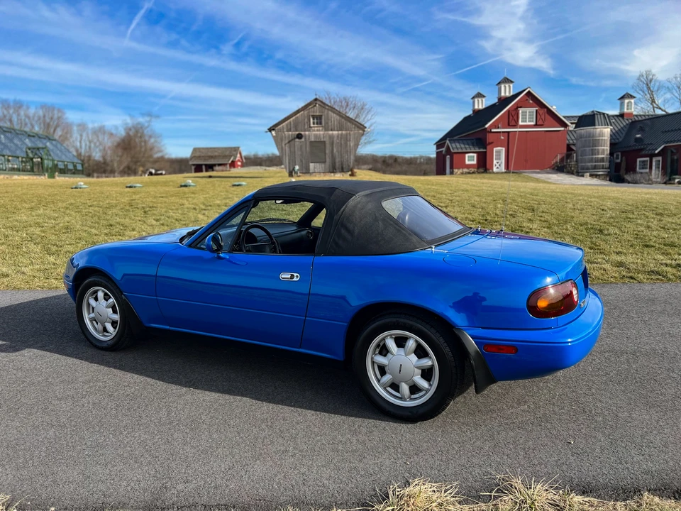1991 Mazda NA MX-5 Miata - Image 29 of 31