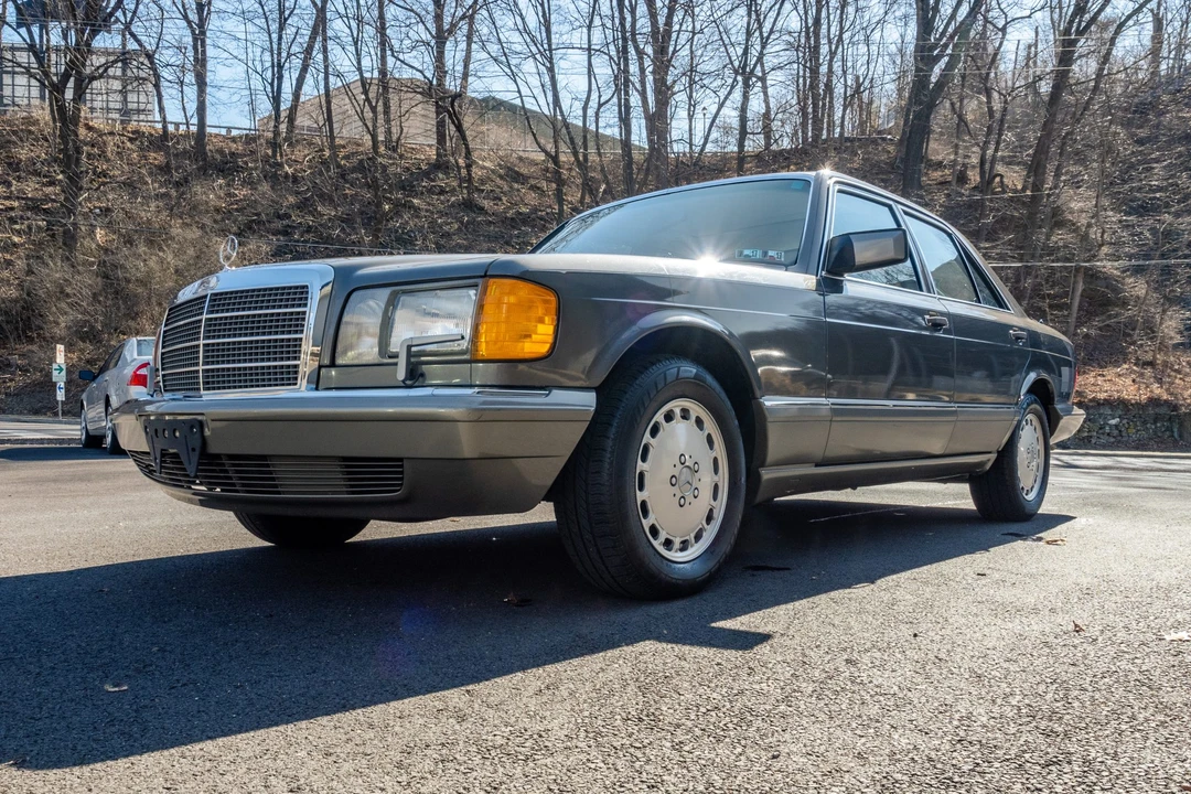 1991 Mercedes-Benz W126 S-Class Sedan - Image 5 of 31
