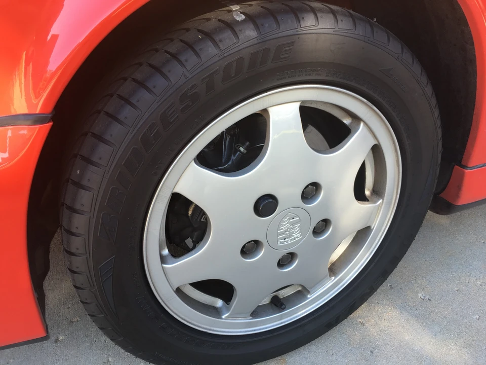 1991 Porsche 964 Carrera 4 - Image 15 of 31