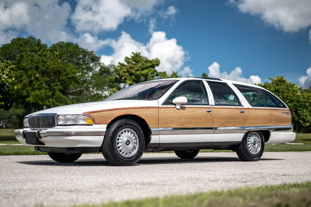 1992 Buick Roadmaster - Image 3 of 31
