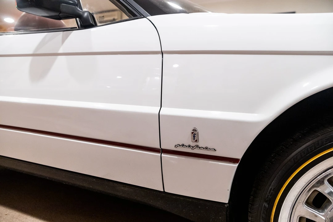 1992 Cadillac Allante - Image 17 of 31