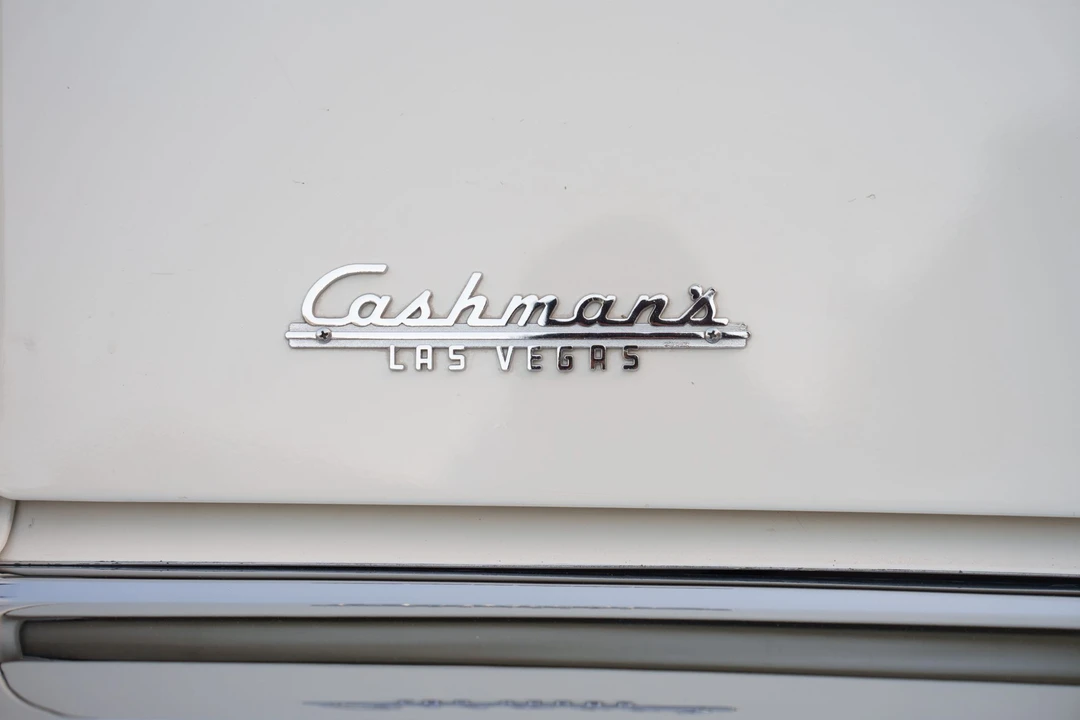 1992 Cadillac Brougham - Image 31 of 31