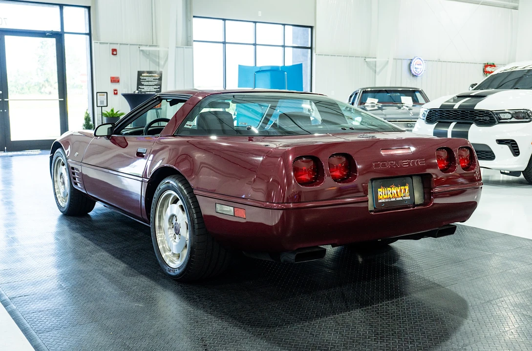 1993 Chevrolet Corvette C4 - Image 6 of 31