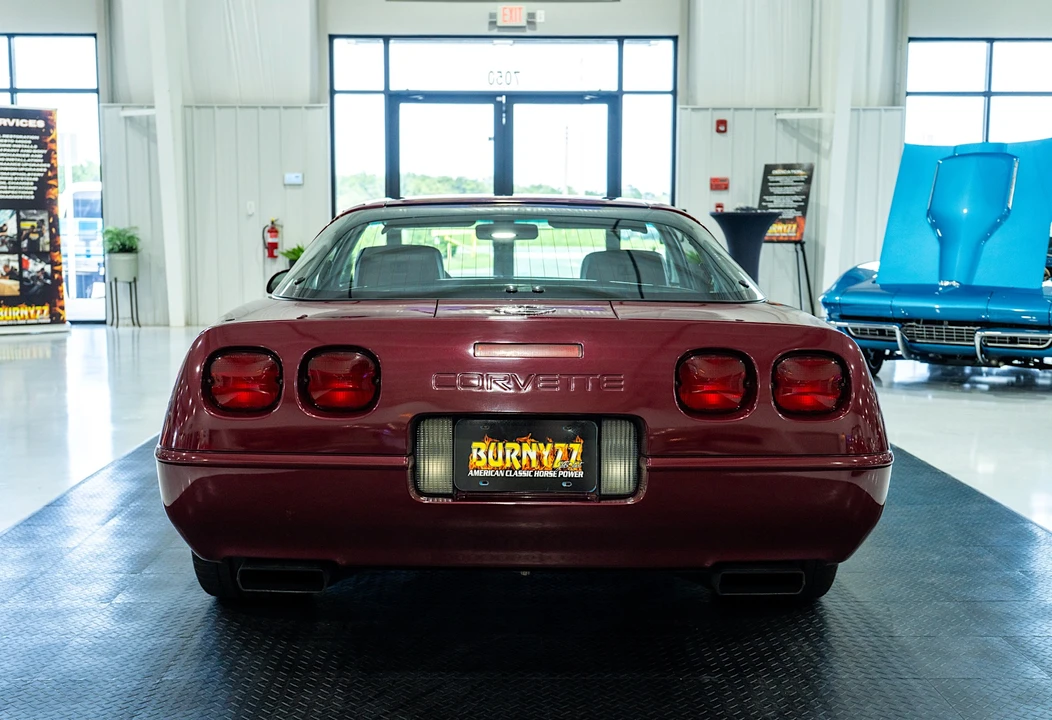 1993 Chevrolet Corvette C4 - Image 8 of 31
