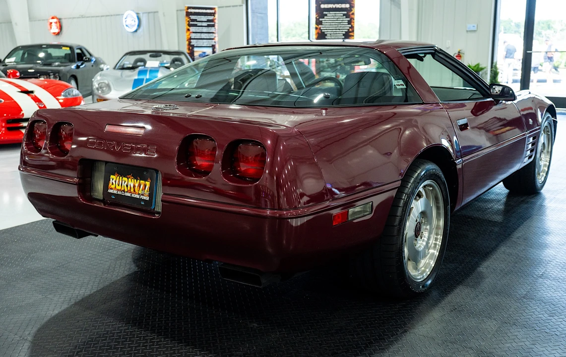 1993 Chevrolet Corvette C4 - Image 10 of 31