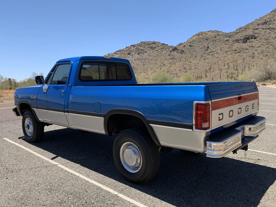 1993 Dodge Ram 1st Gen - Image 24 of 31