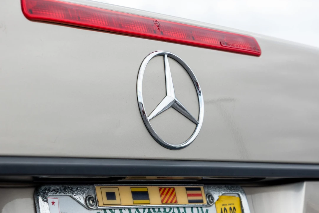 1993 Mercedes-Benz W124 E-Class - Image 30 of 31