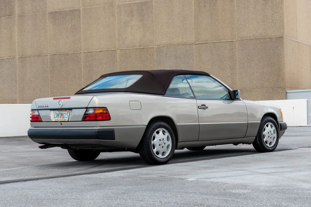 1993 Mercedes-Benz W124 E-Class - Image 5 of 31