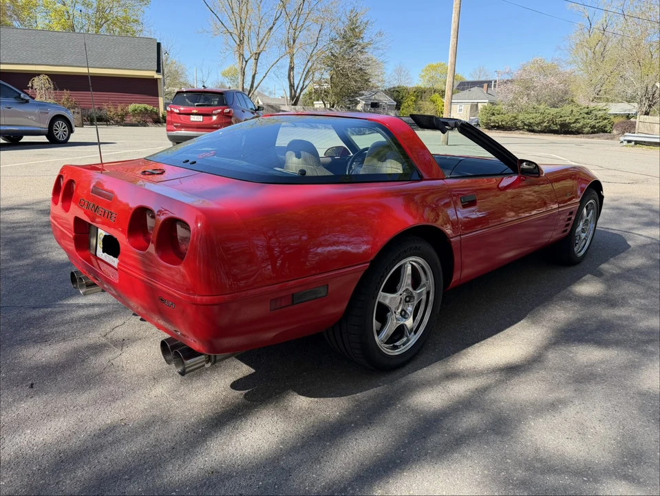 1994 Chevrolet Corvette C4 - Image 8 of 31