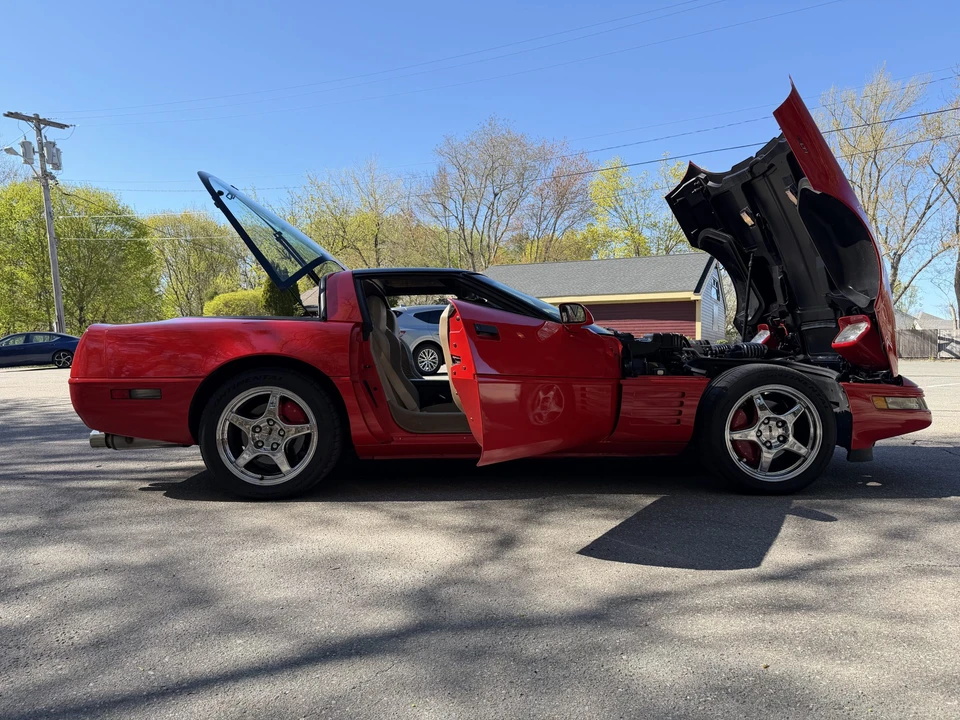 1994 Chevrolet Corvette C4 - Image 29 of 31