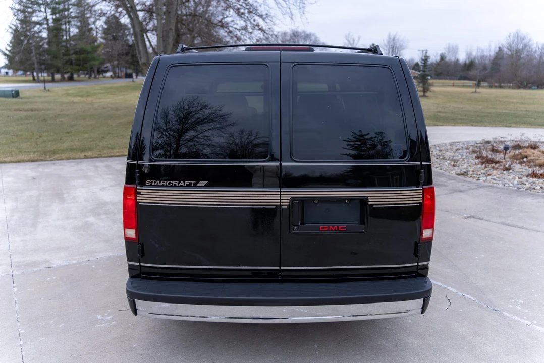 1994 GMC G-series Van - Image 15 of 31