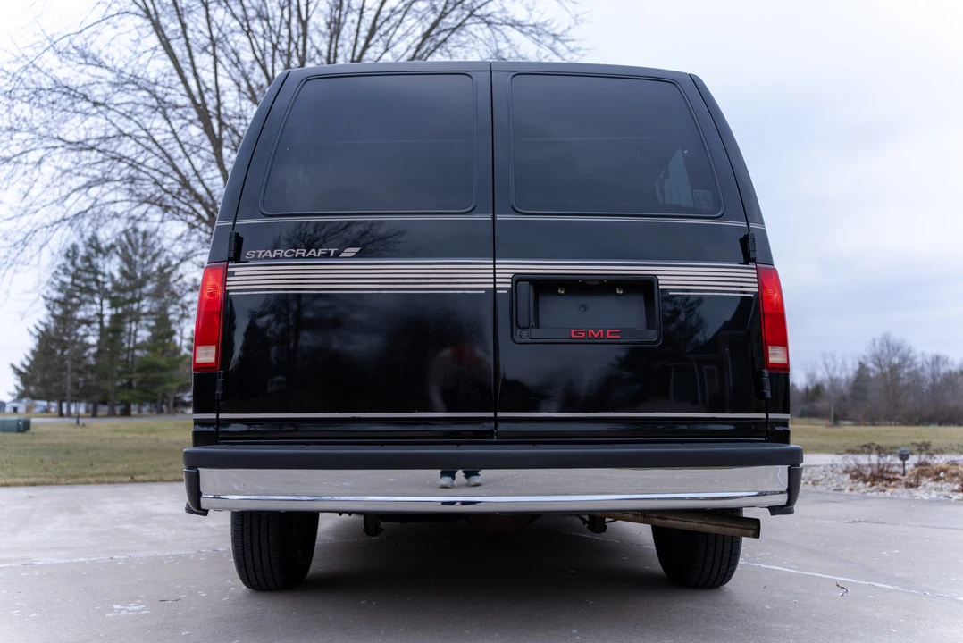 1994 GMC G-series Van - Image 16 of 31