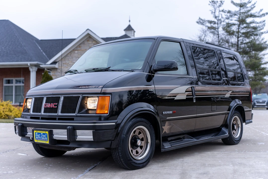 1994 GMC G-series Van - Image 6 of 31