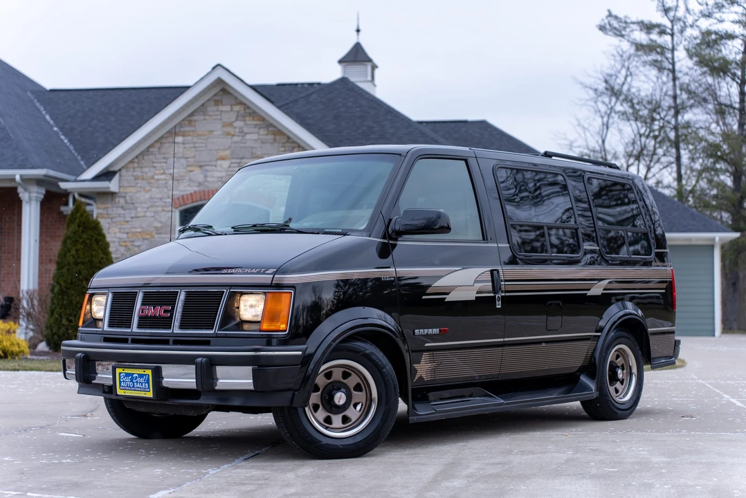 1994 GMC G-series Van - Image 7 of 31