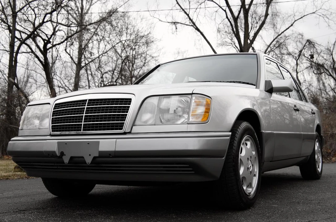 1994 Mercedes-Benz W124 E-Class - Image 26 of 31