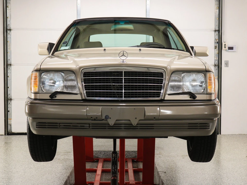 1995 Mercedes-Benz W124 E-Class - Image 20 of 31