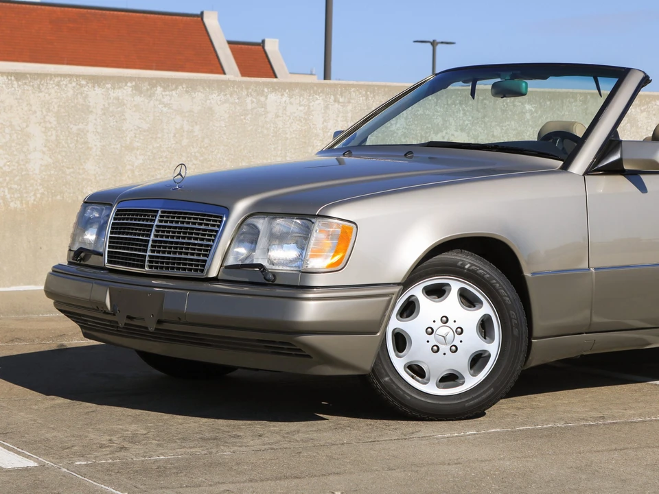 1995 Mercedes-Benz W124 E-Class - Image 25 of 31
