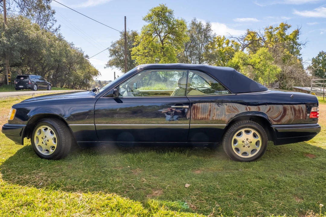 1995 Mercedes-Benz W124 E-Class - Image 5 of 31