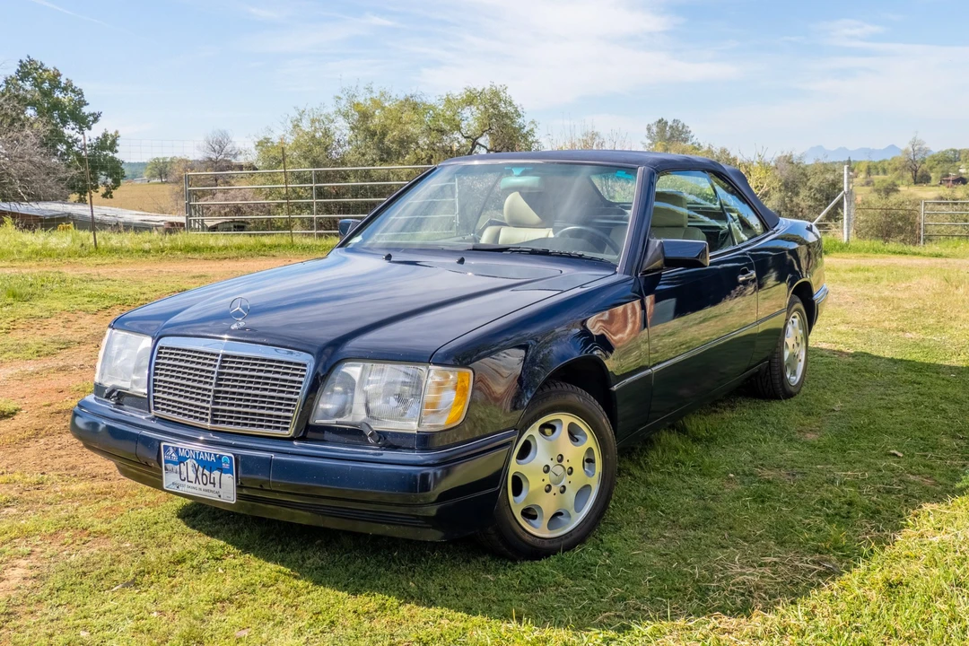 1995 Mercedes-Benz W124 E-Class - Image 2 of 31