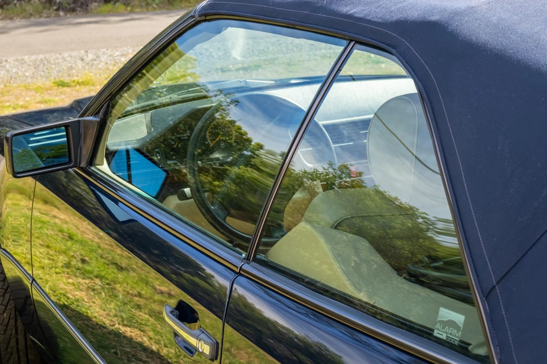 1995 Mercedes-Benz W124 E-Class - Image 28 of 31