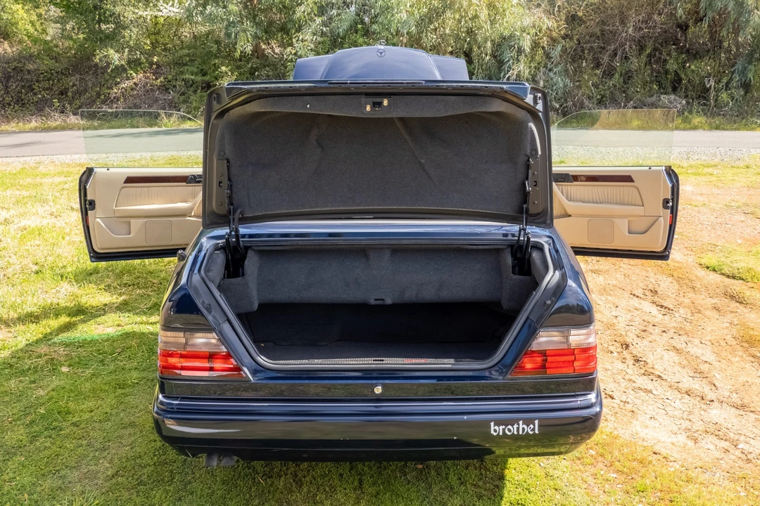 1995 Mercedes-Benz W124 E-Class - Image 11 of 31