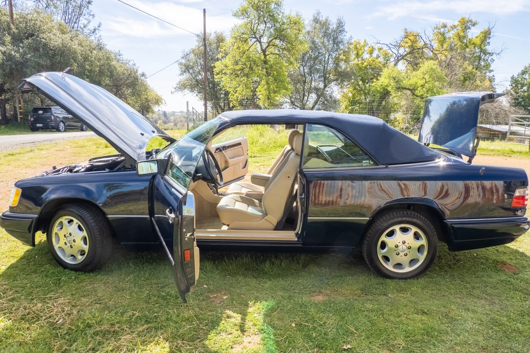 1995 Mercedes-Benz W124 E-Class - Image 6 of 31