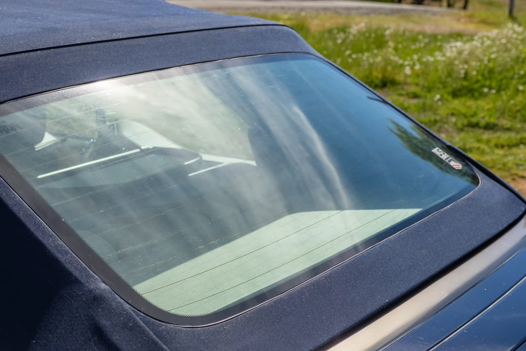 1995 Mercedes-Benz W124 E-Class - Image 29 of 31