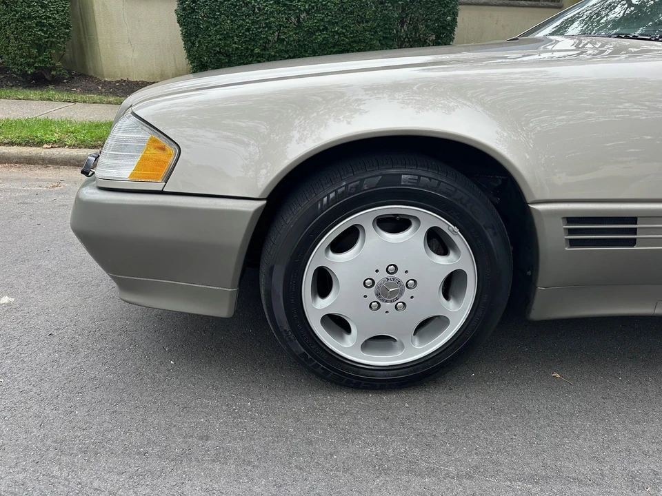 1995 Mercedes-Benz R129 SL-Class - Image 30 of 31