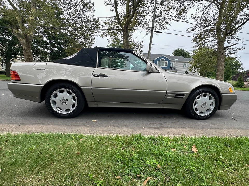 1995 Mercedes-Benz R129 SL-Class - Image 16 of 31