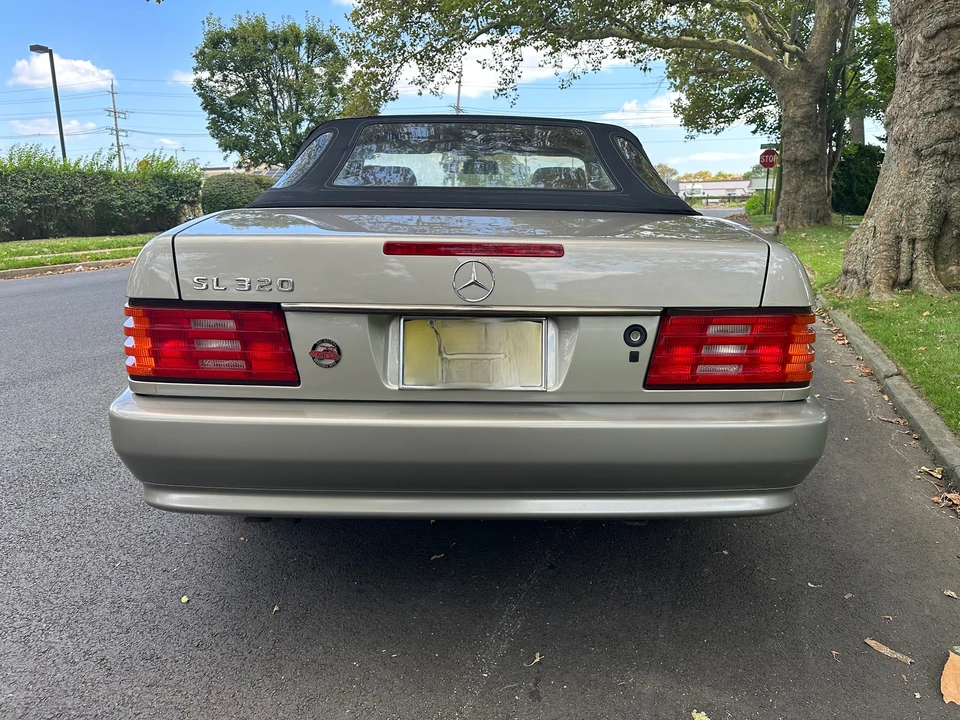 1995 Mercedes-Benz R129 SL-Class - Image 14 of 31