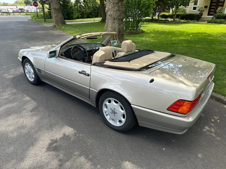 1995 Mercedes-Benz R129 SL-Class - Image 4 of 31