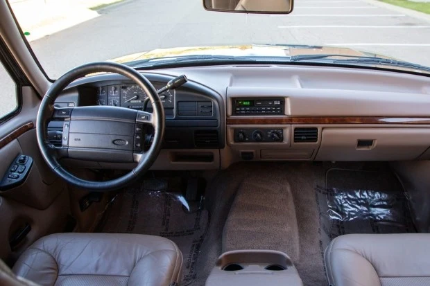 1996 Ford Bronco 5th Gen - Image 5 of 8
