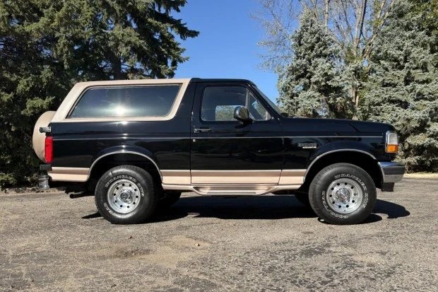 1996 Ford Bronco 5th Gen - Image 3 of 8