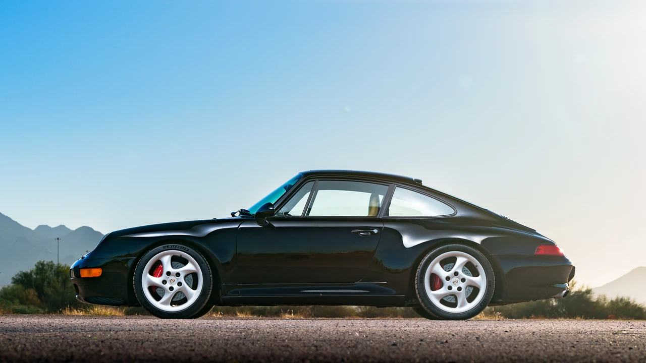 1996 Porsche 993 Carrera 4S - Image 15 of 31