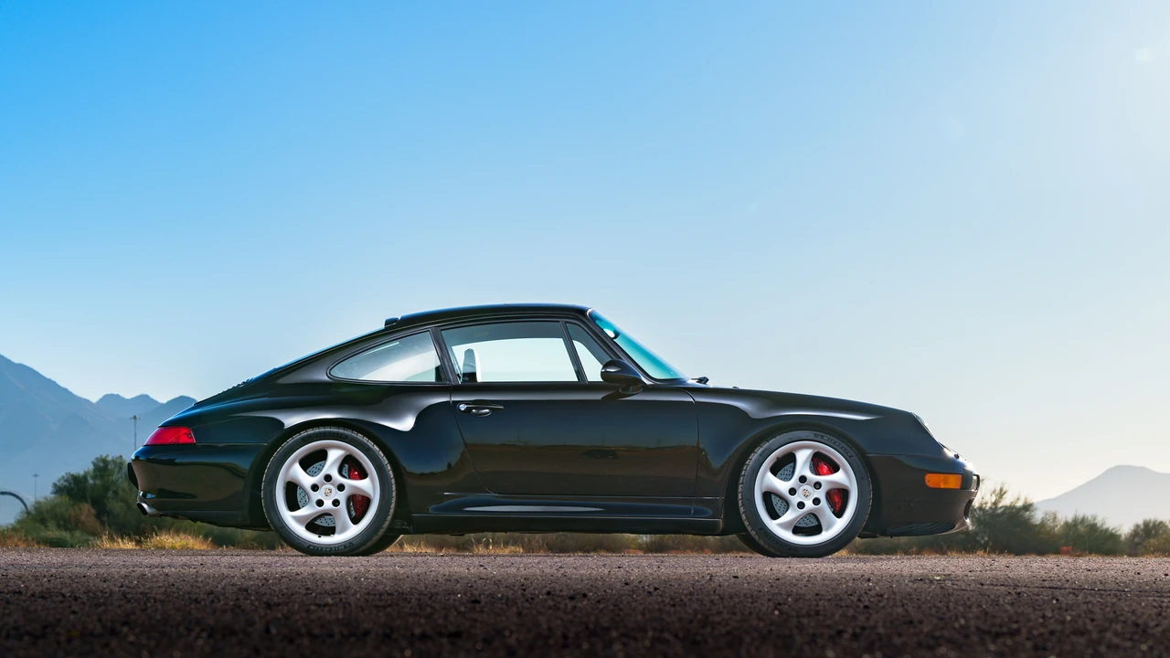 1996 Porsche 993 Carrera 4S - Image 17 of 31