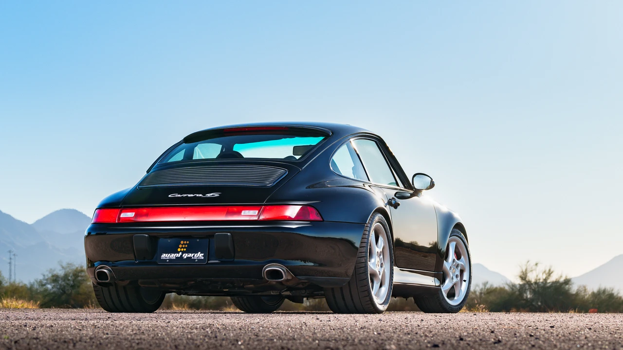 1996 Porsche 993 Carrera 4S - Image 28 of 31