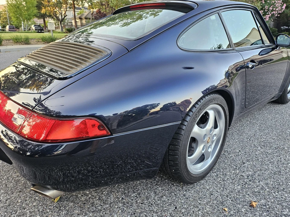 1996 Porsche 993 Carrera - Image 15 of 31