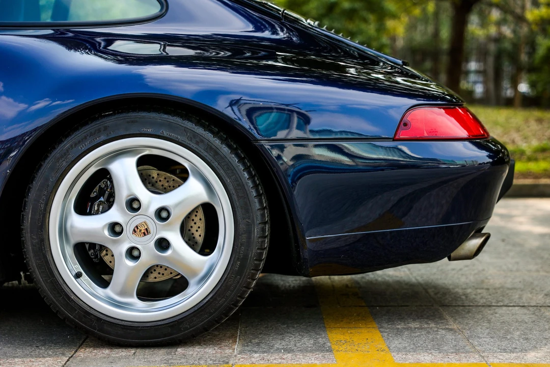 1996 Porsche 993 Carrera - Image 20 of 31