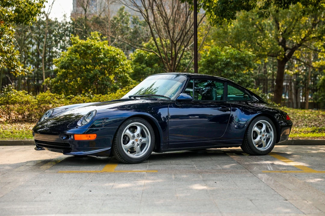 1996 Porsche 993 Carrera - Image 2 of 31