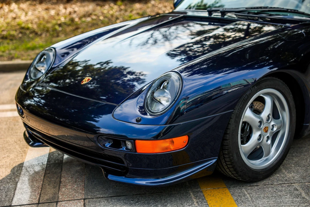 1996 Porsche 993 Carrera - Image 16 of 31