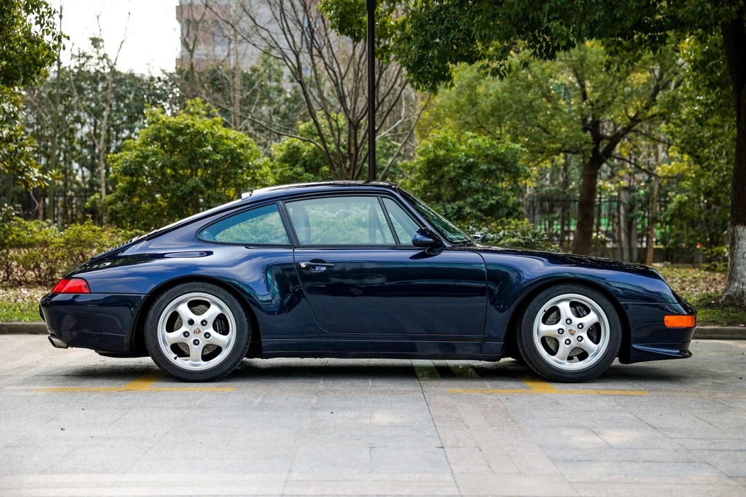 1996 Porsche 993 Carrera - Image 7 of 31