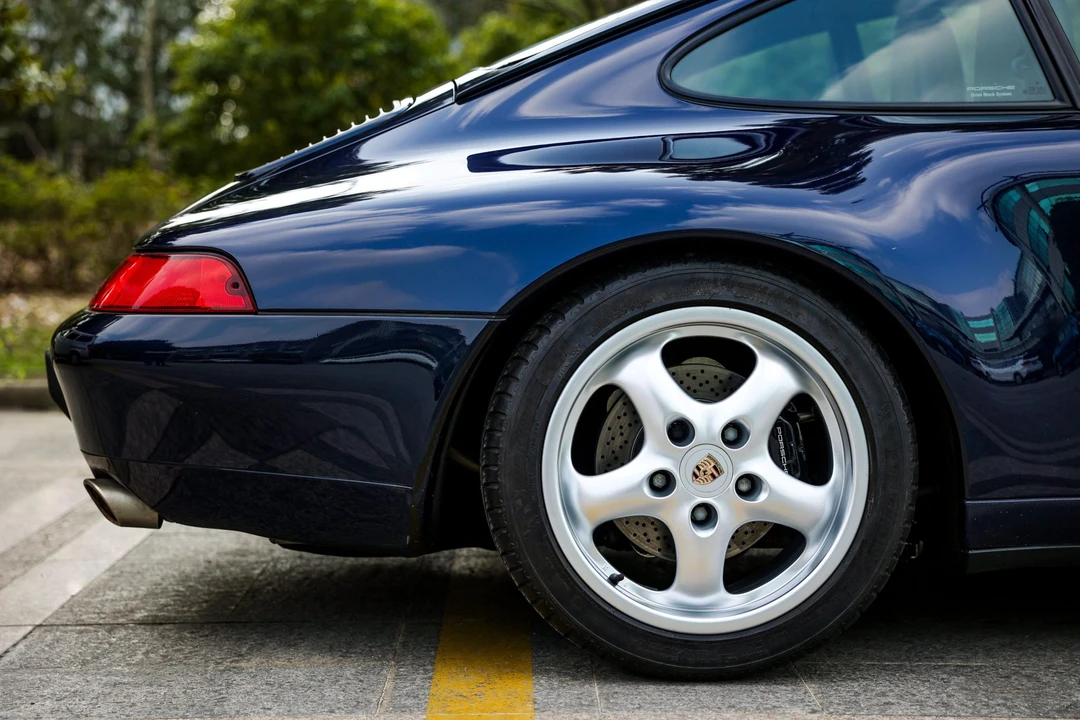 1996 Porsche 993 Carrera - Image 21 of 31
