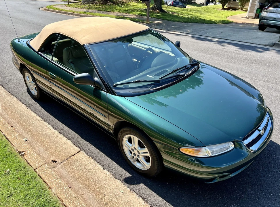 1997 Chrysler Sebring - Image 4 of 31