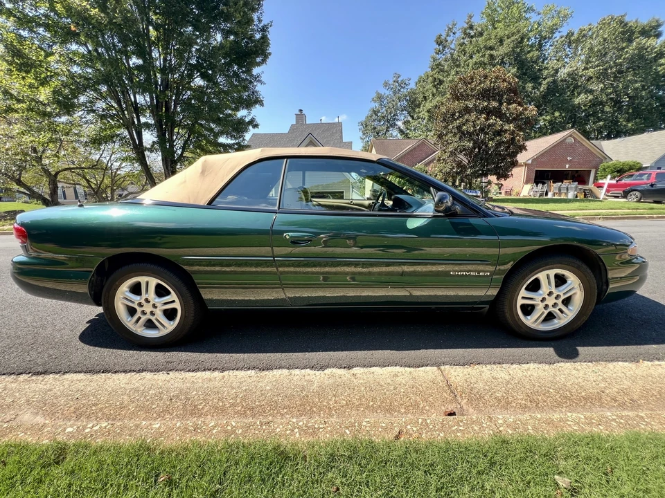 1997 Chrysler Sebring - Image 7 of 31