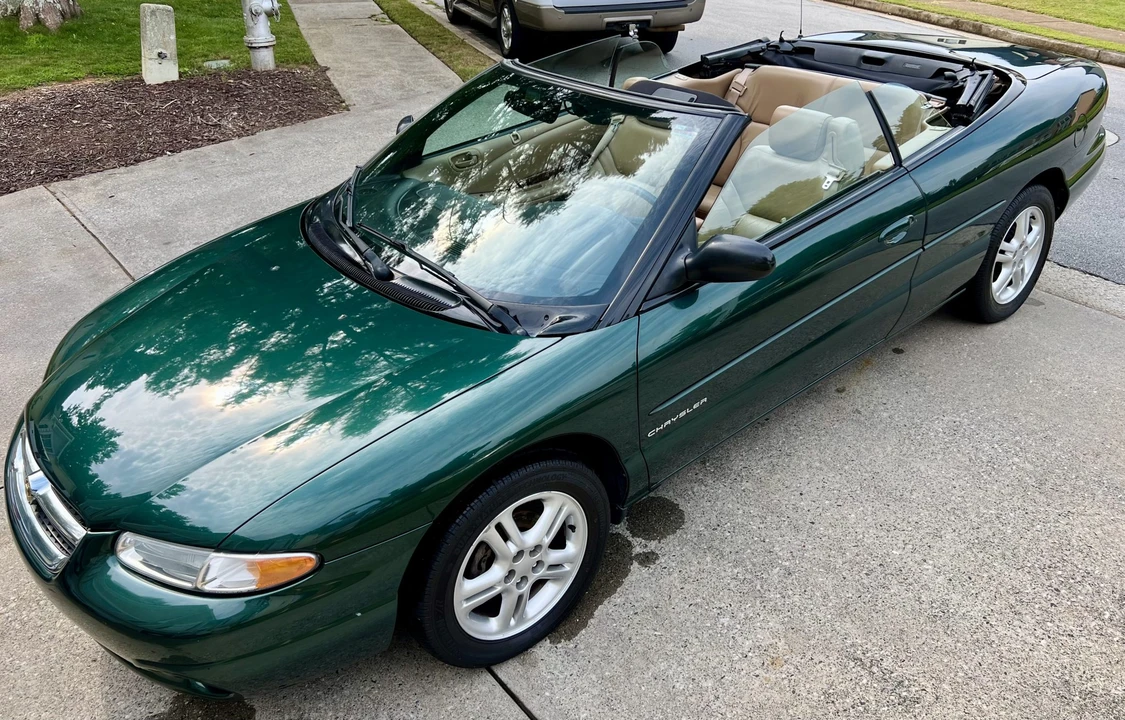 1997 Chrysler Sebring - Image 15 of 31