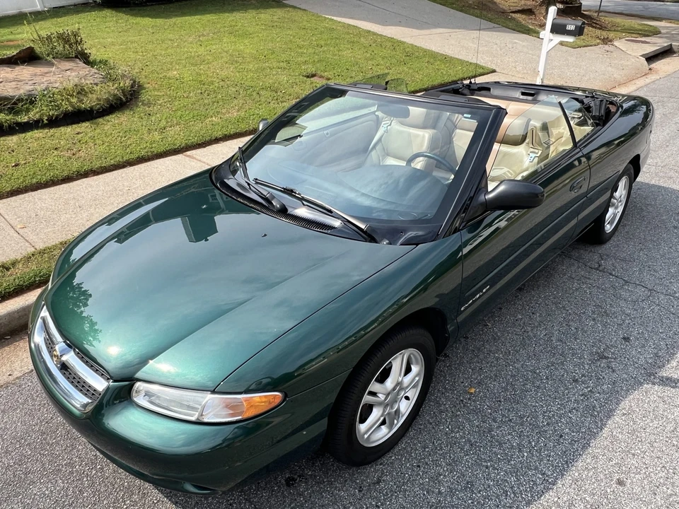 1997 Chrysler Sebring - Image 16 of 31