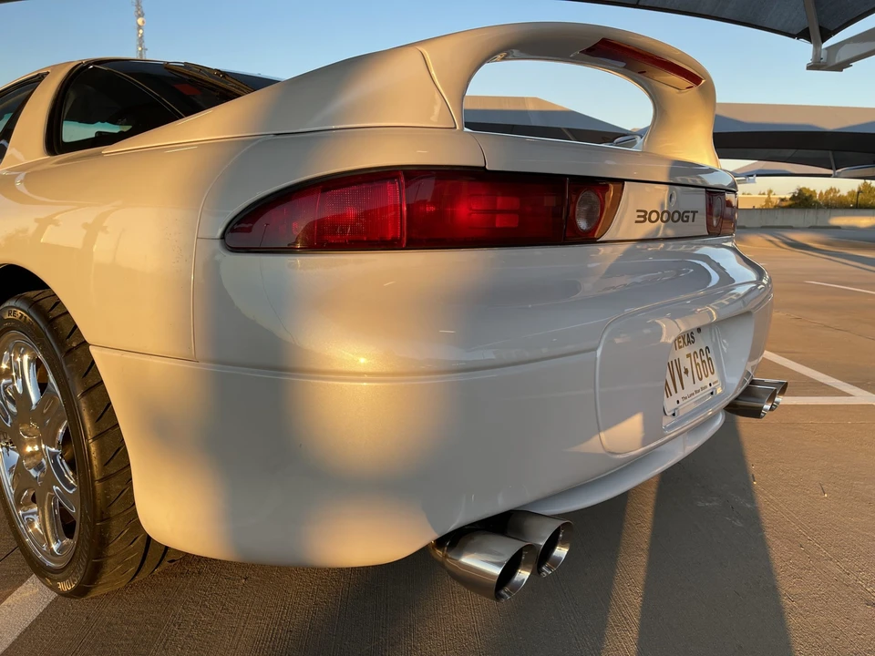 1997 Mitsubishi 3000GT Series 3 - Image 17 of 31