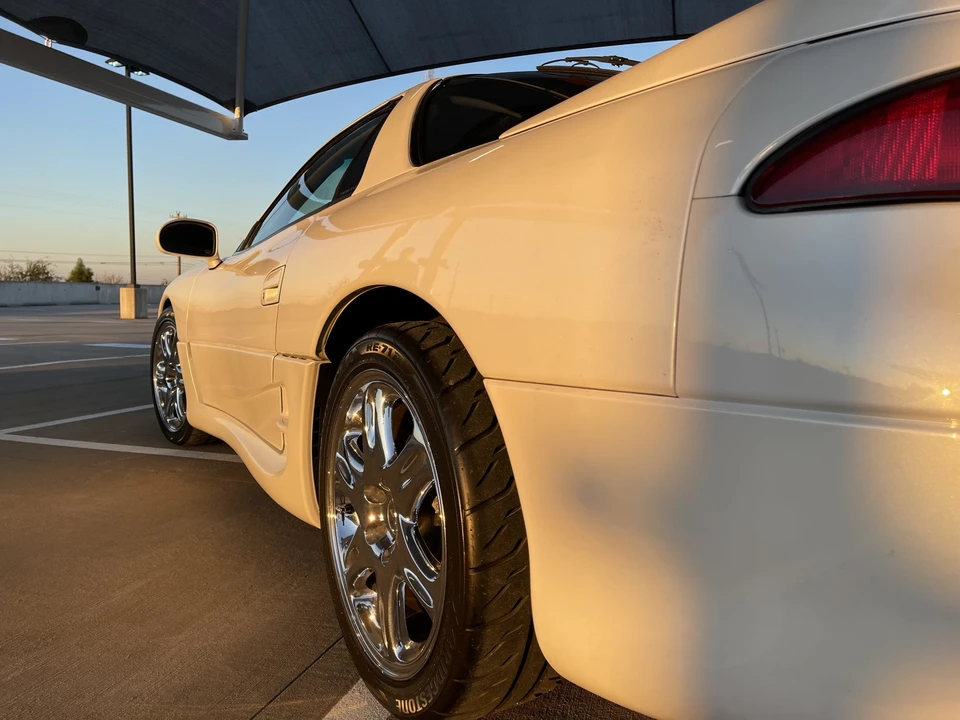 1997 Mitsubishi 3000GT Series 3 - Image 18 of 31